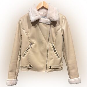 Elegant Cream PU Leather Jacket with Shearling Trim